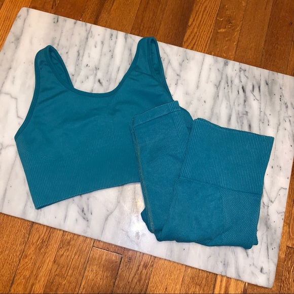 JoyLab Pants - Joy Lab Seamless Ribbed Bra and Leggings Small